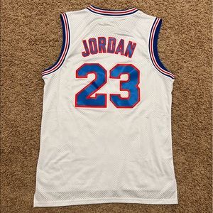 Vintage Jordan 23 jersey tune squad